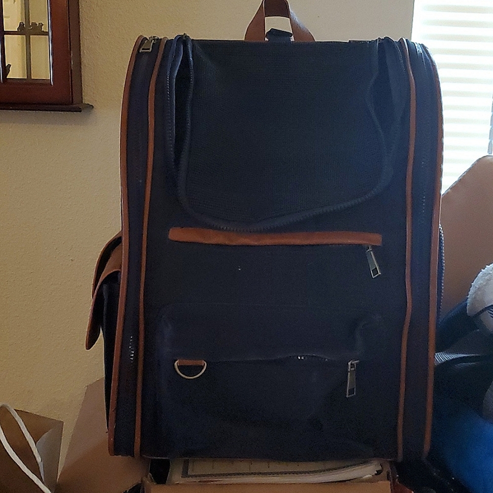 Top Paw Backpack pet carrier